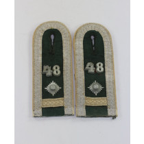 Wehrmacht Heer, Paar Schulterstücke für einen Feldwebel im Infanterie Regiment 48