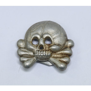  Wehrmacht Heer, Totenkopf Auflage für einen Kragenspiegel der Panzertruppe (Alluminium)