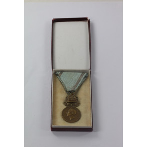 Bulgarien (Königreich), Boris III., Verdienstmedaille - Medaille für Verdienst - mit der Krone, im Etui