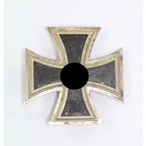 Eisernes Kreuz 1. Klasse 1939, Hst. L/18 (B.H. Mayer, Pforzheim)