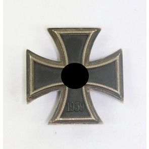 Eisernes Kreuz 1. Klasse 1939, Hst. L/52, unter Nadelhaken (C.F. Zimmermann, Pforzheim)