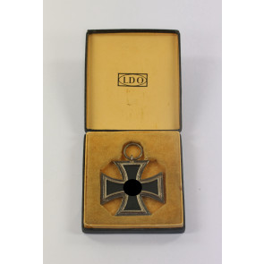 Eisernes Kreuz 2. Klasse 1939, Hst. L/13, im LDO Etui L/13 (Paul Meybauer, Berlin)