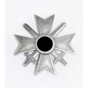 Kriegsverdienstkreuz 1. Klasse mit Schwertern, Hst. L/21 (Förster & Barth, Pforzheim)