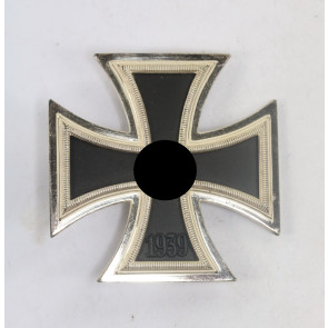 Nicht magnetisches  Eisernes Kreuz 1. Klasse 1939, Hst. L55 auf der Nadel (!) (Wächtler & Lange, Mittweida)
