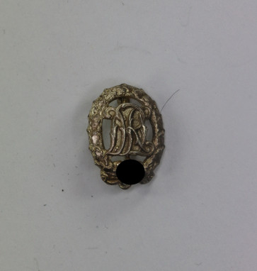  16-MM Miniatur Reichssportabzeichen in Silber, Hst. Wernstein - Militaria-Berlin