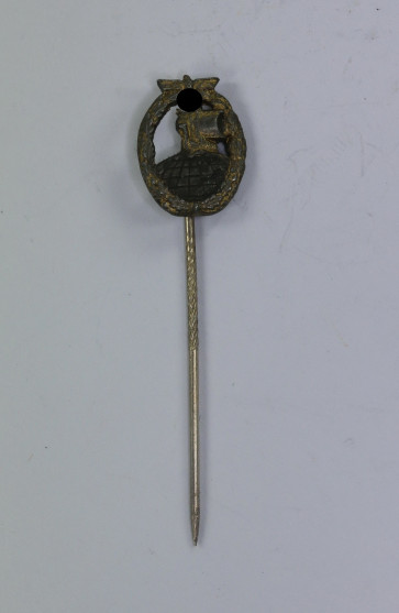 16 MM Miniatur Hilfskreuzer Kriegsabzeichen - Militaria-Berlin