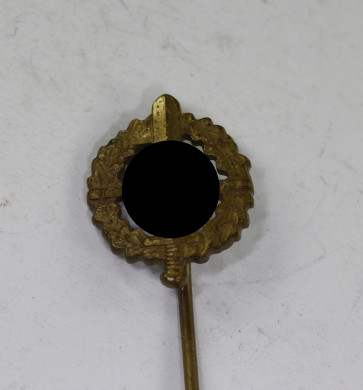 16 MM Miniatur SA Wehrabzeichen in Bronze, Hst. 6. - Militaria-Berlin