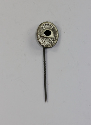 16-MM Miniatur Verwundetenabzeichen in Silber, Hst. L/11 - Militaria-Berlin