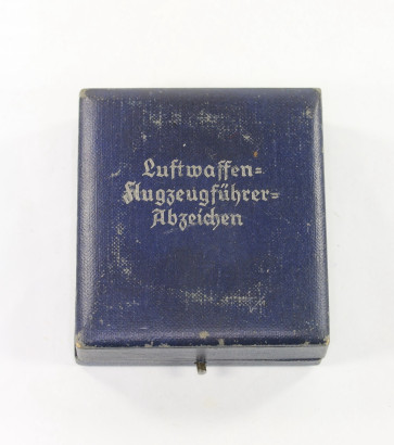 Etui für ein Flugzeugführerabzeichen der Luftwaffe - Militaria-Berlin