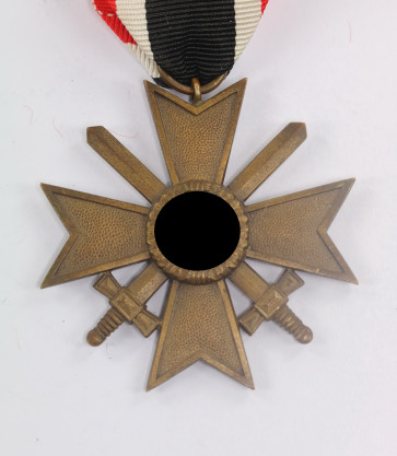  Kriegsverdienstkreuz 2. Klasse mit Schwertern, ohne Hersteller (Buntmetall) - Militaria-Berlin