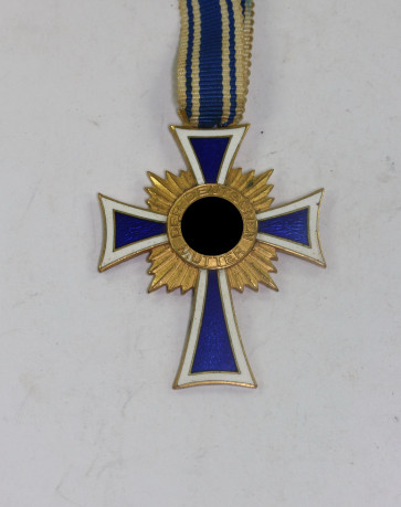Mutterkreuz in Gold, 16. Dezmber 1938 - Der Deutschen Muttert - Militaria-Berlin