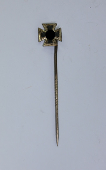 9 MM Miniatur Eisernes Kreuz 1939, Hst. L/18 - Militaria-Berlin