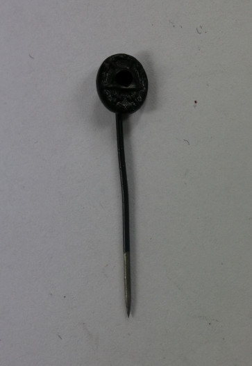  9 MM Miniatur Verwundetenabzeichen in Schwarz 1939, Hst. L/57 (Boerger & Co., Berlin) - Militaria-Berlin