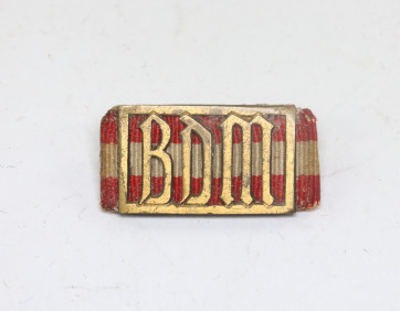  Bund Deutscher Mädel (BDM), Leistungsabzeichen in Bronze, Hst. RZM M1/15 (Ferdinand Hoffstätter, Bonn), Verleihungsnummer - Militaria-Berlin