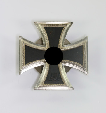 Eisernes Kreuz 1. Klasse 1939, Hst. L/52,(C.F. Zimmermann, Pforzheim), an Schraubscheibe - Militaria-Berlin