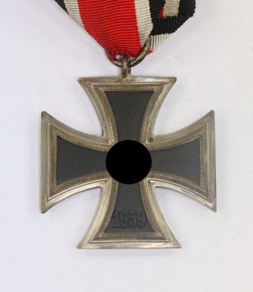  Eisernes Kreuz 2. Klasse 1939, Hst. 122 (J.J. Stahl, Straßburg) - Militaria-Berlin