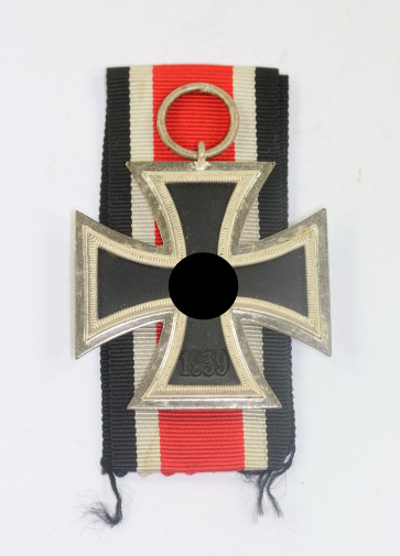  Eisernes Kreuz 2. Klasse 1939, Hst. 13 (Gustav Brehmer, Markneukirchen) - Militaria-Berlin