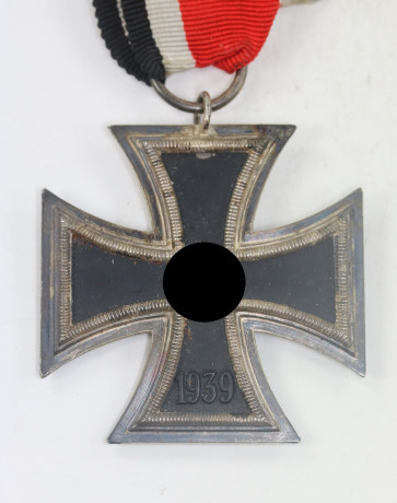  Eisernes Kreuz 2. Klasse 1939, Hst. 15 (Friedrich Orth, Wien) - Militaria-Berlin