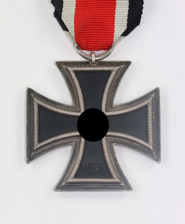  Eisernes Kreuz 2. Klasse 1939, Hst. 27 (Anton Schenkl´s Nachfolger, Wien) - Militaria-Berlin