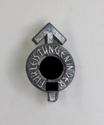  Hitlerjugend (HJ), 16 mm Miniatur Leistungsabzeichen in Silber, Hst. RZM M1/36 (Berg & Nolte, Lüdenscheid) - Militaria-Berlin