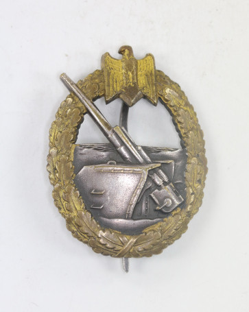  Küstenartillerie Abzeichen, Hst. Schwerin Berlin, Kriegsgefangenschaft (!) - Militaria-Berlin