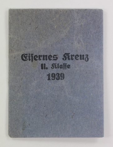  Kleine Verleihungstüte Eisernes Kreuz 2. Klasse 1939, Maria Schenkl - Militaria-Berlin
