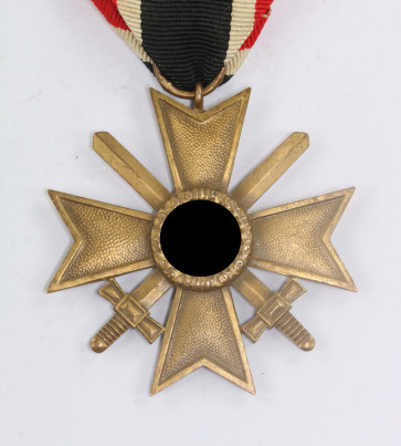  Kriegsverdienstkreuz 2. Klasse mit Schwertern, ohne Hersteller (Buntmetall) - Militaria-Berlin