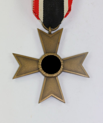  Kriegsverdienstkreuz 2. Klasse (ohne Schwerter), Hst. 99. (Schwertner & Cie., Granz-Eggenberg) - Militaria-Berlin