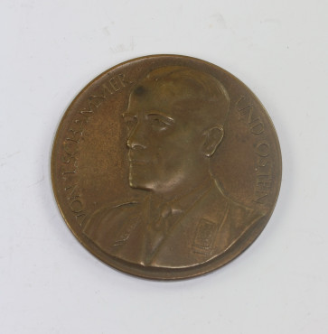  Medaille von Tschammer und Osten - In Anerkennung einer hervorragenden Leistung gegeben vom Reichssportführer - Militaria-Berlin