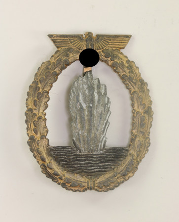  Minensucher Abzeichen, Hst. R.K. (Rudolf Karneth, Gablonz) - Militaria-Berlin