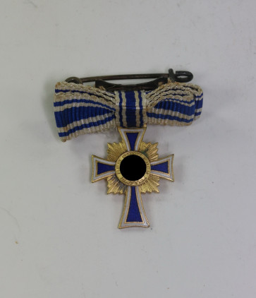  Miniatur Mutterkreuz in Gold an Schleife - Militaria-Berlin