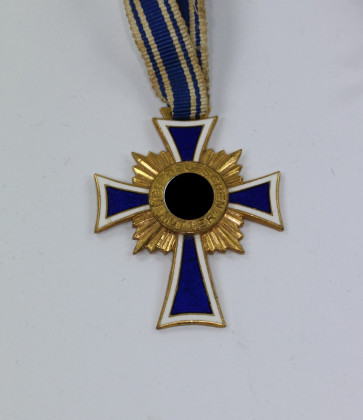  Mutterkreuz in Gold, Der Deutschen Mutter - Militaria-Berlin