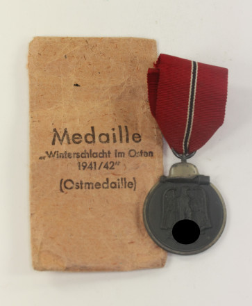  Ostmedaille, in Verleihungstüte Friedrich Keller Oberstein - Militaria-Berlin
