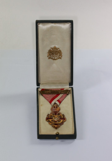Österreich (K.u.K.), Franz-Joseph Orden, Ritterkreuz in Gold, Hst. V. Mayers Söhne, im Etui - Militaria-Berlin