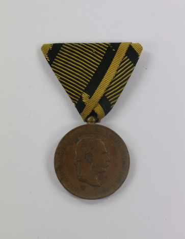 Österreich, Kriegsmedaille 2. December 1873 - Militaria-Berlin