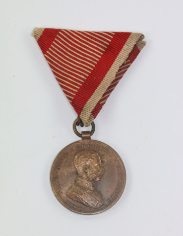 Österreich, Medaille für Tapferkeit in Bronze  - Militaria-Berlin