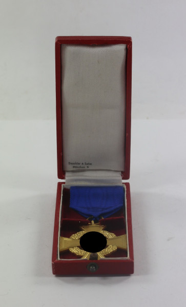  Treudienstehrenzeichen in Gold (40 Jahre), im Etui Deschler & Sohn München 9 - Militaria-Berlin