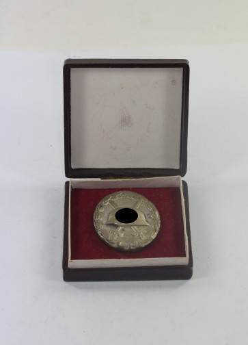  Verwundetenabzeichen in Silber 1939, im Etui Hauptmünzamt Wien III. - Militaria-Berlin