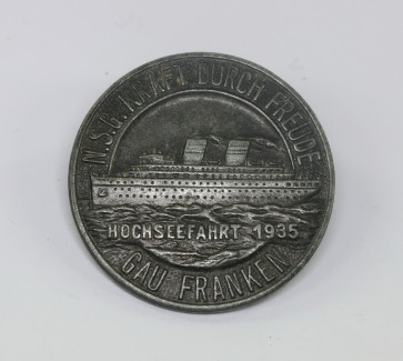 Abzeichen, N.S.G. Kraft durch Freude Hochseefahrt 1935, Gau Franken - Militaria-Berlin