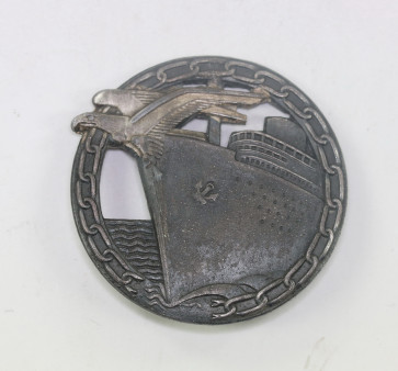 Blockadebrecher Abzeichen, Hst. Schwerin Berlin, Kriegsgefangenschaft (!) - Militaria-Berlin