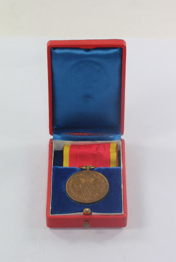 Braunschweig, Orden Heinrich des Löwen Ehrenzeichen 2. Klasse, im Etui - Militaria-Berlin