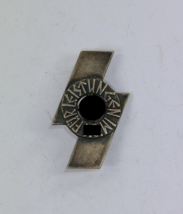 Deutsches Jungvolk (DJ), Leistungsabzeichen in Silber, Buntmetall - Militaria-Berlin