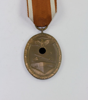  Deutsches Schutzwall Ehrenzeichen, Für Arbeit zum Schutze Deutschlands - Militaria-Berlin
