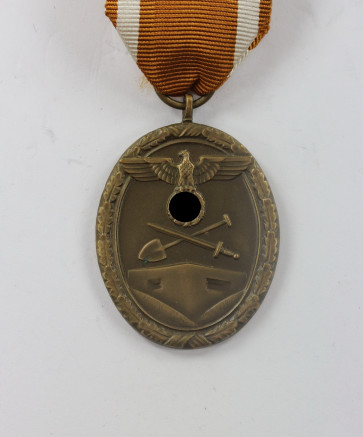 Deutsches Schutzwall Ehrenzeichen, "Für Arbeit zum Schutze Deutschlands" - Militaria-Berlin