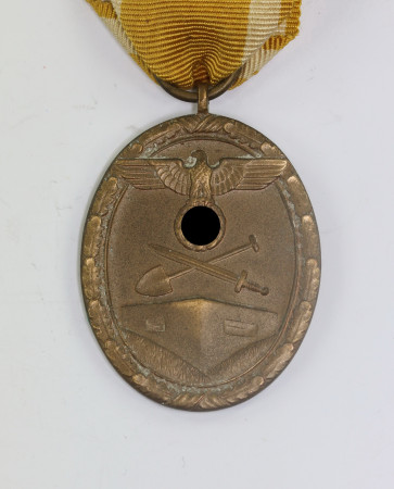 Deutsches Schutzwall Ehrenzeichen, "Für Arbeit zum Schutze Deutschlands" - Militaria-Berlin