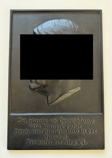 Ehren-Plakette, Adolf Hitler, Ich glaube an Deutschland und kämpfe dafür heute und morgen und in der Zukunft bis unser der Sieg ist. - Militaria-Berlin