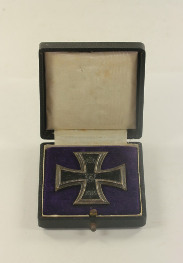 Eisernes Kreuz 1. Klasse 1914, Hst. K.O., im Etui - Militaria-Berlin