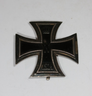 Eisernes Kreuz 1. Klasse 1914, Hst. KMST, Silber (800) - Militaria-Berlin