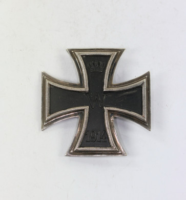 Eisernes Kreuz 1. Klasse 1914, Silber (800) an zwei Schrauben mit Muttern, B.H. Mayer - Militaria-Berlin
