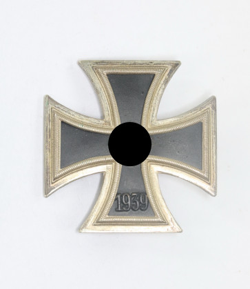 Eisernes Kreuz 1. Klasse 1939, C.E. Juncker, Wide Frame (!), nicht magnetisch (!) - Militaria-Berlin